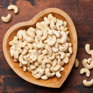Uses of cashew nut